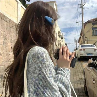 收到未来短信后我成了小福星